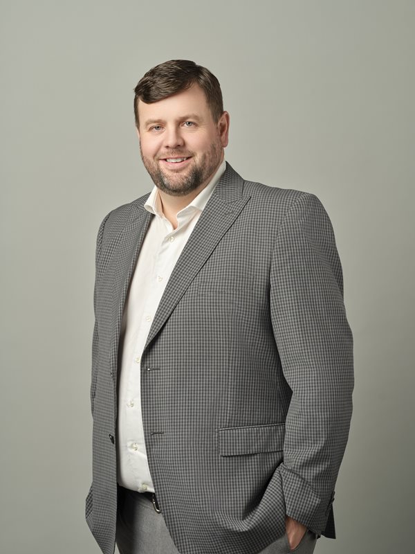 Colin MacBeath, Vice President Finance