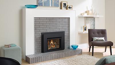 Regency's smallest gas insert, it is a direct vent unit with traditional stylizing. It is made to fit into smaller masonry openings.
